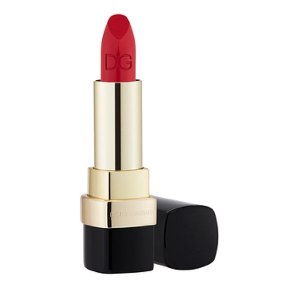 ✨SALE:✨ Mini D&G lipstick in 643 + free sample